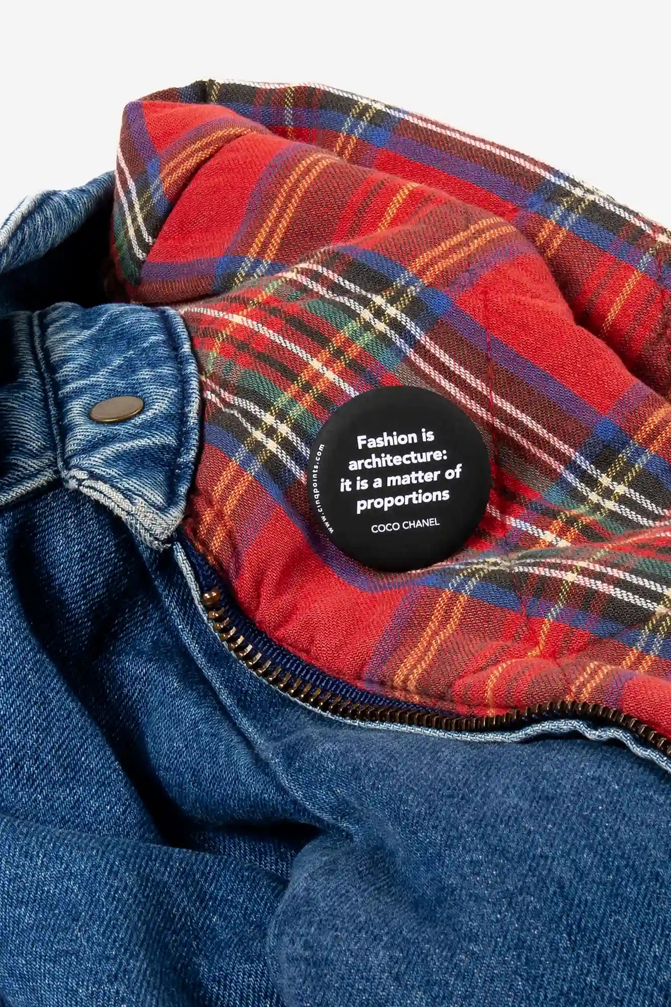 Fashion is Architecture - Badge